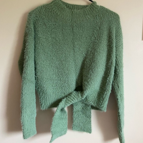 Princess Polly Sweaters - Princess Polly Green Sweater